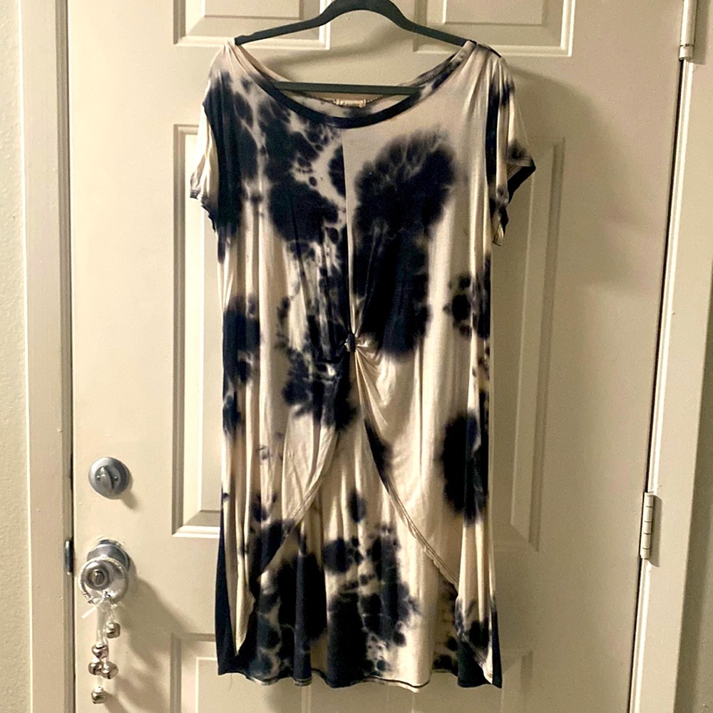 Plus Size Tie-Die Hi-low Top - 1X